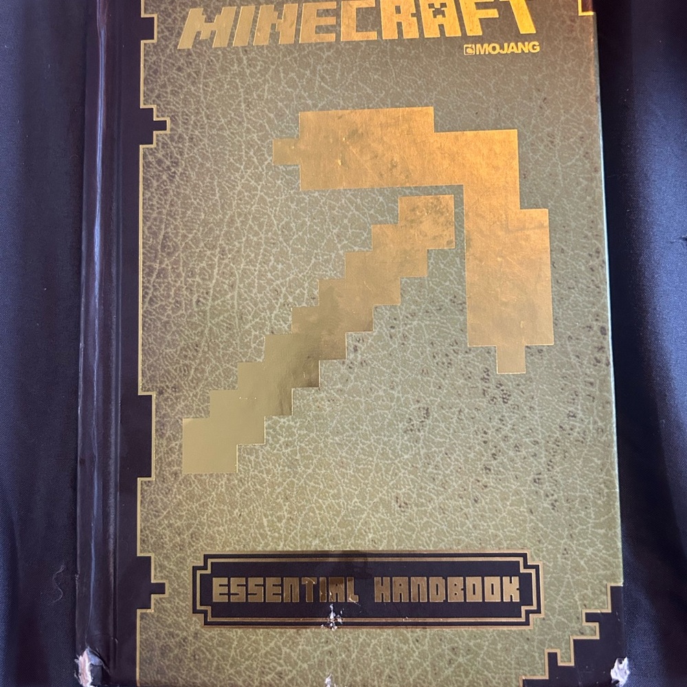 Minecraft Handbooks - Picture 2 of 5